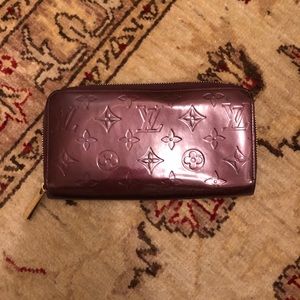 Louis Vuitton Vernis Zippy Wallet SP3162